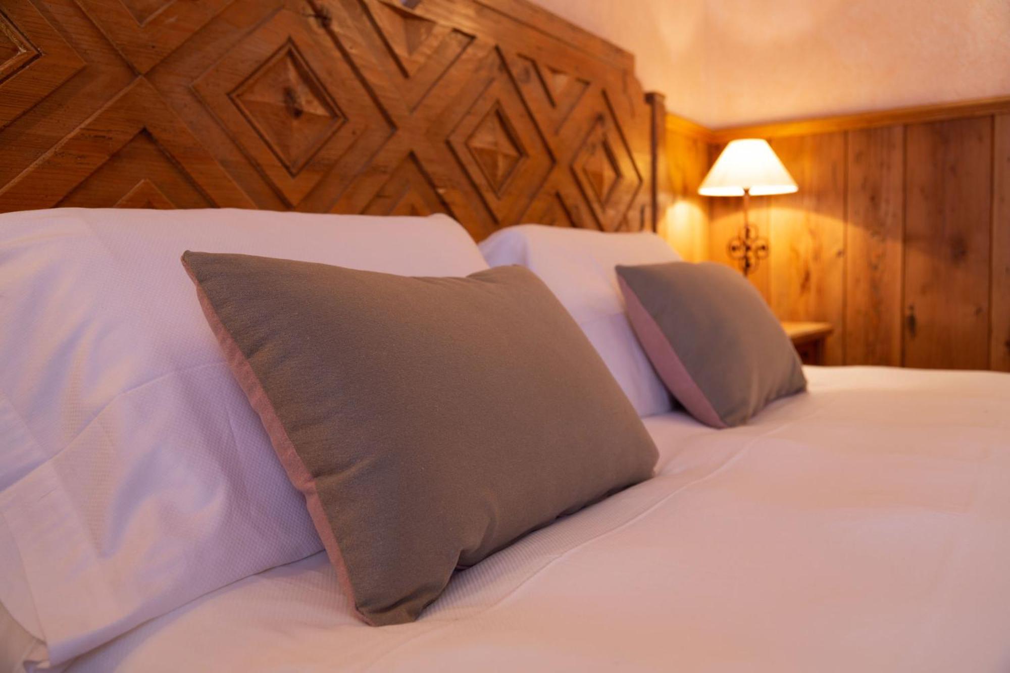 Hotel Bouton D'Or - Courmayeur Exterior foto