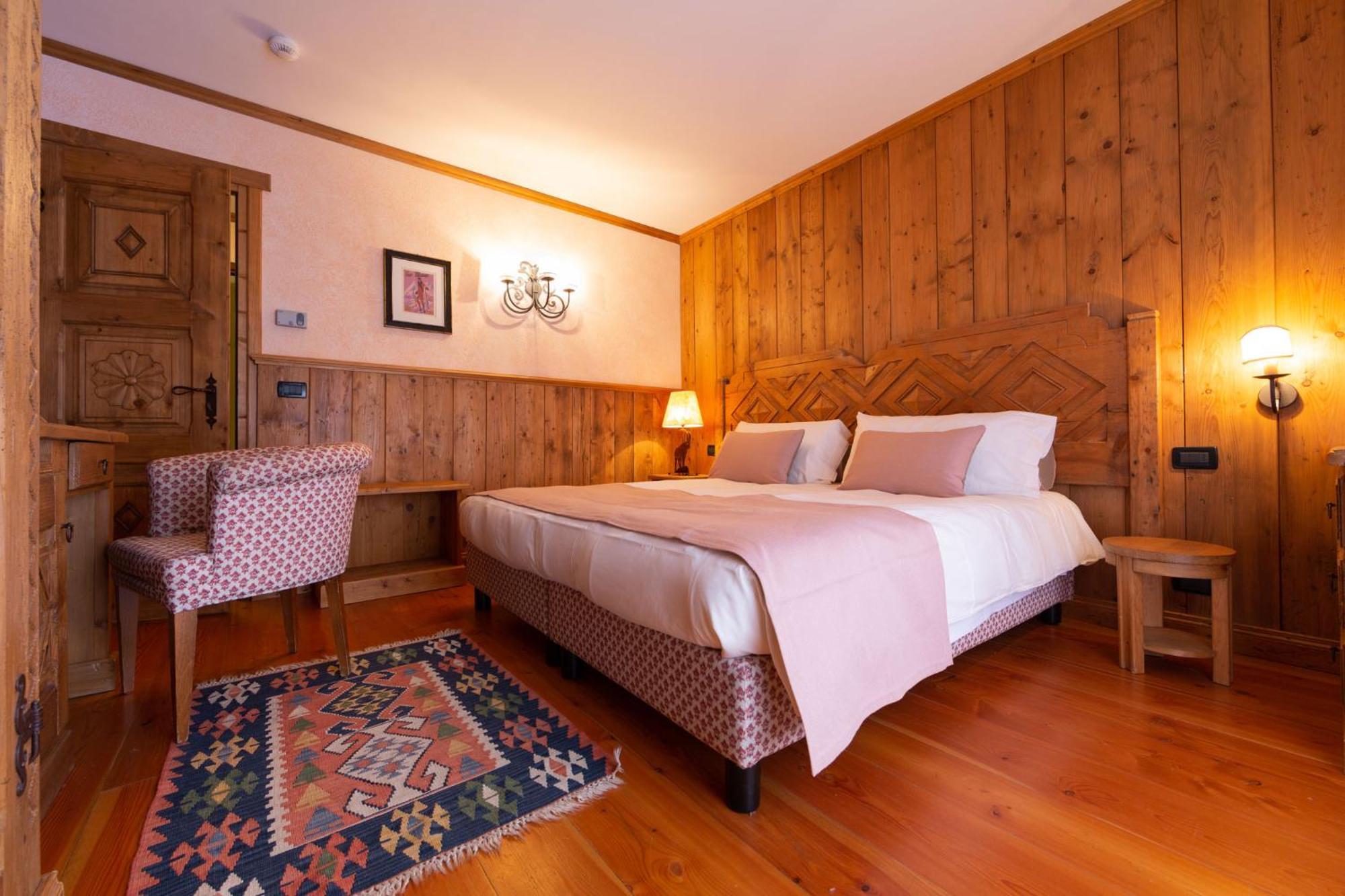 Hotel Bouton D'Or - Courmayeur Exterior foto